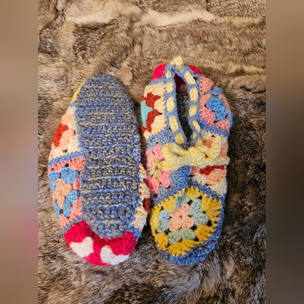 Vintage look granny square slippers